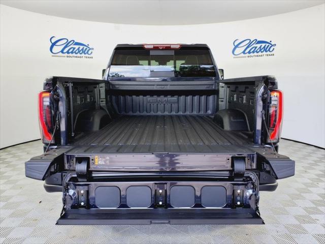 Photo of 2025 Gray GMC Sierra 2500