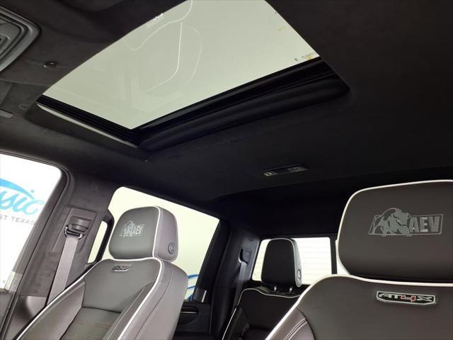 Photo of 2025 Gray GMC Sierra 2500
