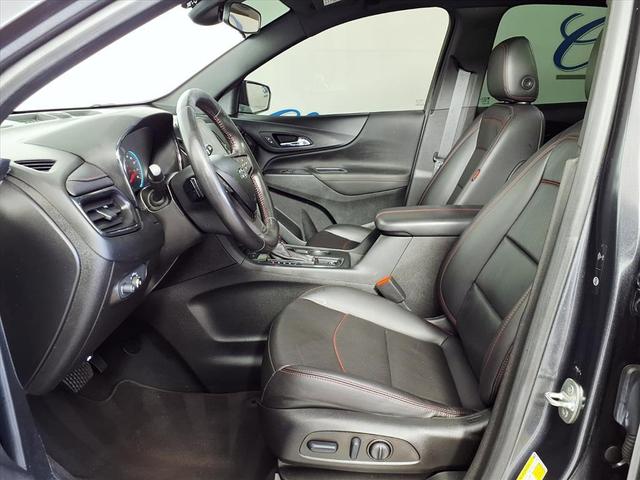Photo of 2022 Gray Chevrolet Equinox