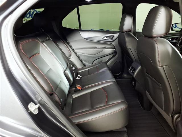 Photo of 2022 Gray Chevrolet Equinox