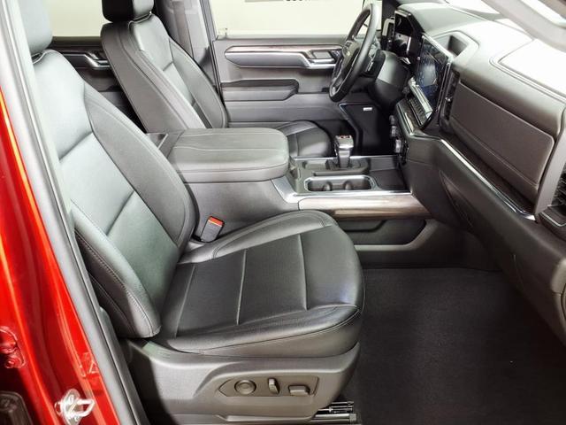Photo of 2023 Red Chevrolet Silverado 1500