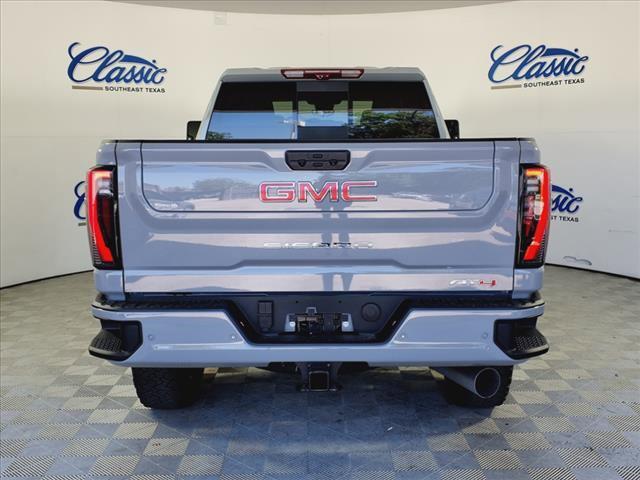Photo of 2025 Gray GMC Sierra 2500