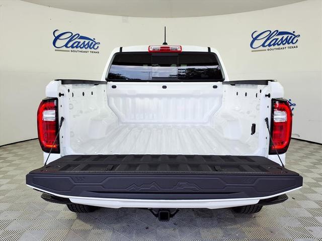 Photo of 2026 White GMC Canyon