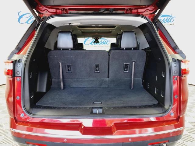 Photo of 2018 Red Chevrolet Traverse