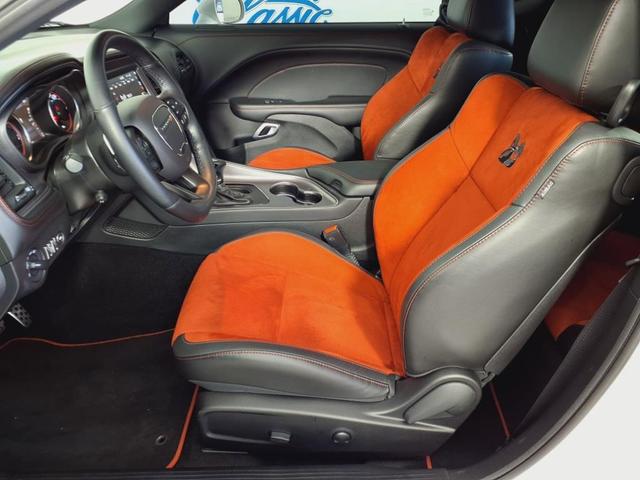 Photo of 2023 White Dodge Challenger