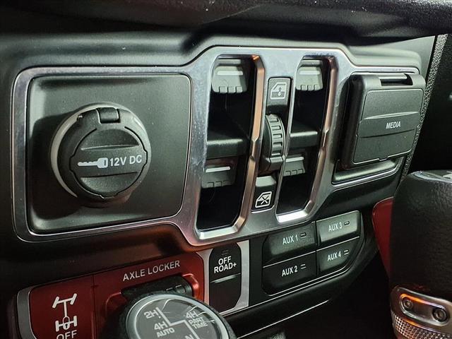 Photo of 2024 White Jeep Wrangler 4xe