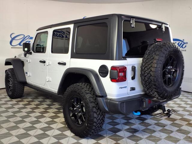 Photo of 2024 White Jeep Wrangler 4xe