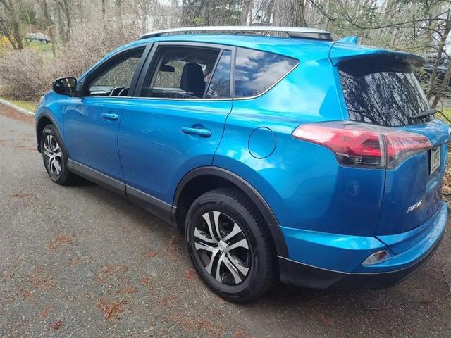 Photo of 2017 Not Specified Toyota RAV4