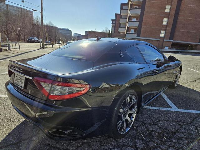 Photo of 2016 Black Maserati GranTurismo
