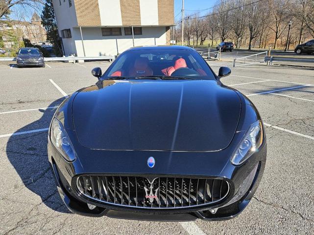 Photo of 2016 Black Maserati GranTurismo