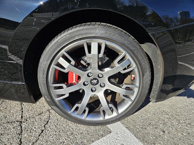 Photo of 2016 Black Maserati GranTurismo