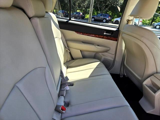Photo of 2011 Satin White Pearl Subaru Outback