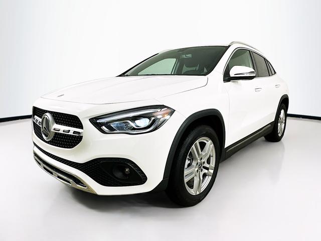 Photo of 2022 Polar White Mercedes-Benz GLA 250