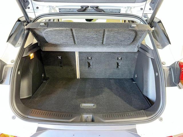 Photo of 2021 White Buick Encore GX