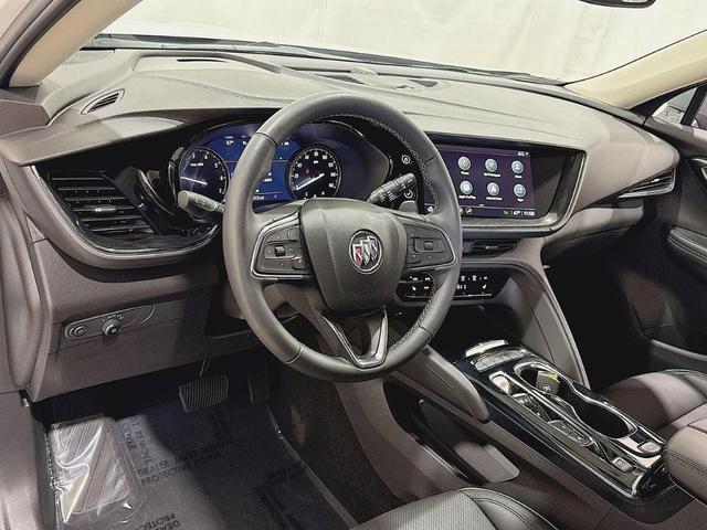 Photo of 2023 White Buick Envision