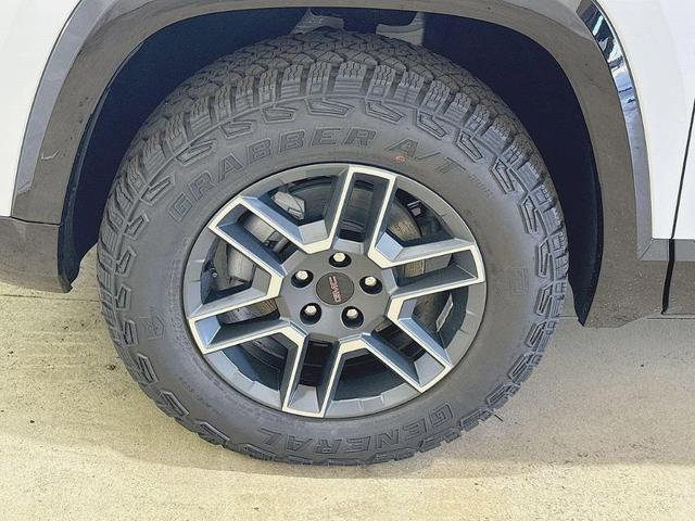 Photo of 2026 White GMC Terrain