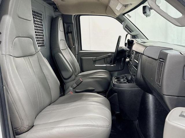 Photo of 2022 White Chevrolet Express 2500