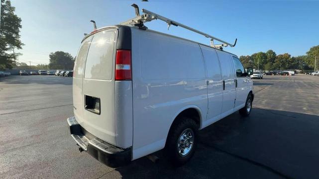 Photo of 2022 White Chevrolet Express 2500