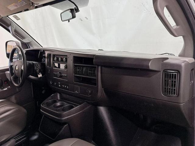 Photo of 2022 White Chevrolet Express 2500