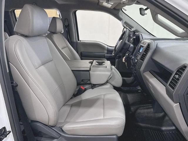 Photo of 2022 White Ford F-250