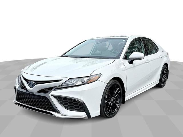 2022 Toyota Camry Hybrid