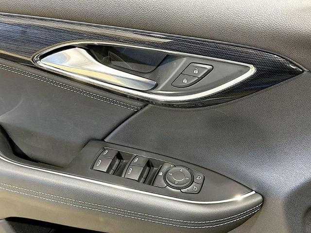 Photo of 2022 Blue Buick Envision