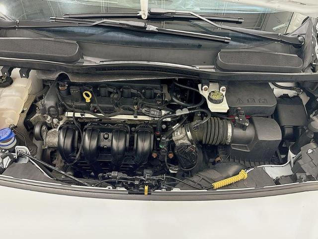 Photo of 2020 White Ford Transit Connect