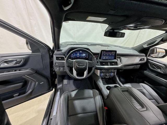 Photo of 2023 Black GMC Yukon
