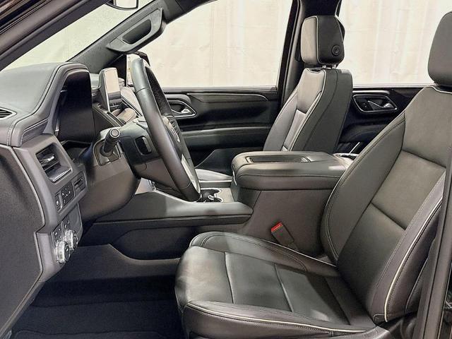 Photo of 2023 Black GMC Yukon