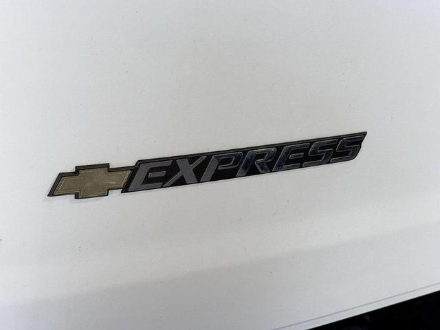 Photo of 2023 White Chevrolet Express 2500
