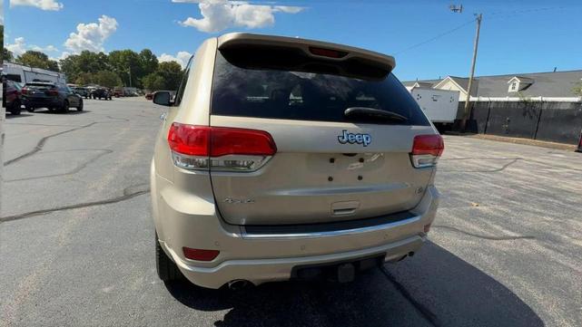 Photo of 2015 Tan Jeep Grand Cherokee