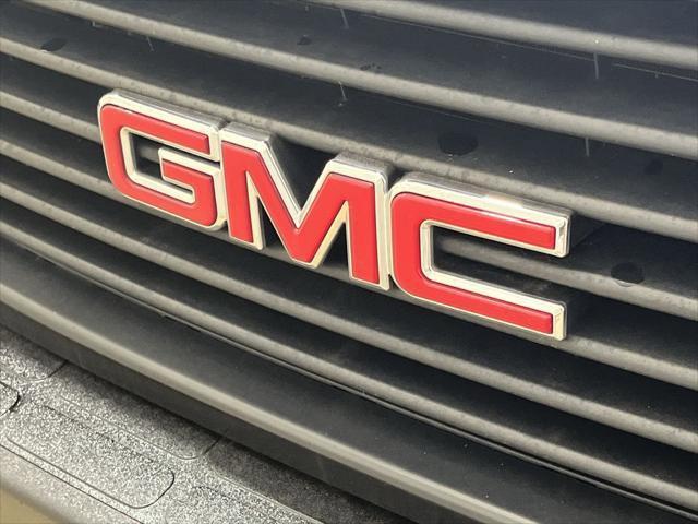 Photo of 2019 White GMC Savana 2500
