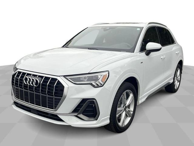 2022 Audi Q3