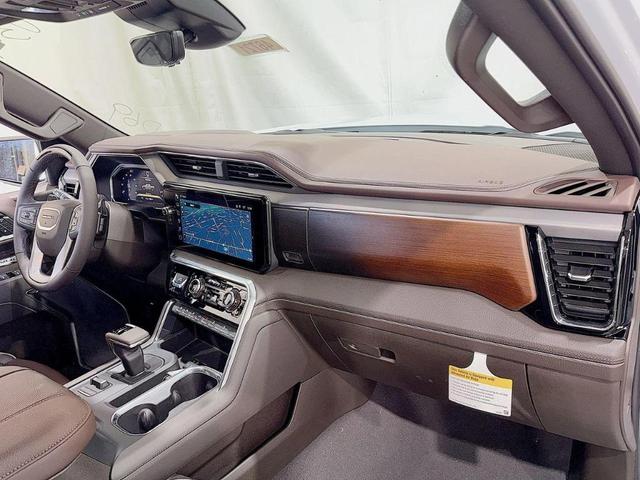Photo of 2026 White GMC Sierra 1500