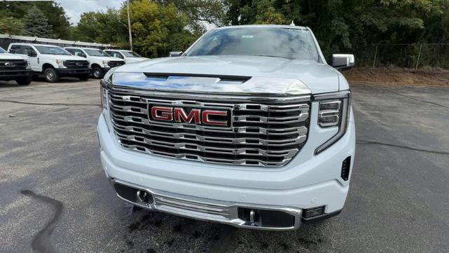 Photo of 2026 White GMC Sierra 1500