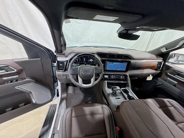 Photo of 2026 White GMC Sierra 1500