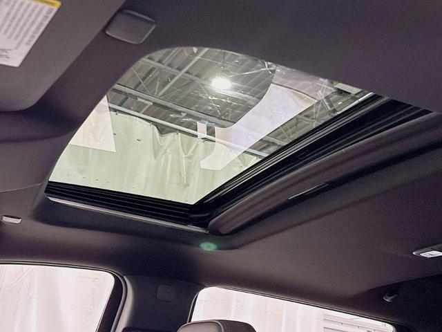 Photo of 2026 White GMC Sierra 1500
