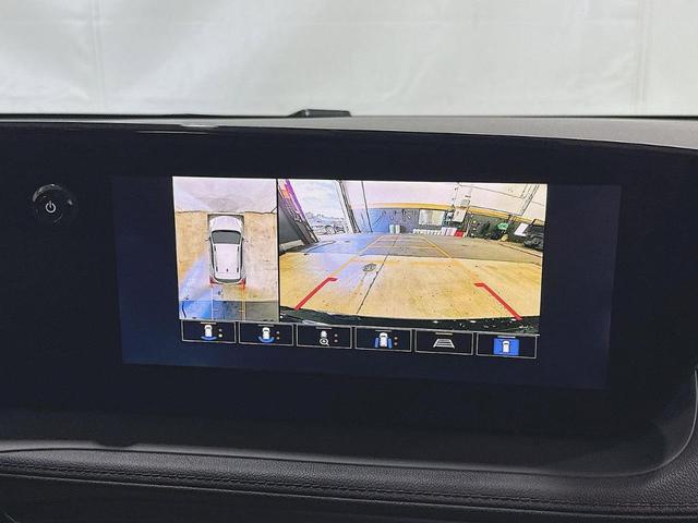 Photo of 2026 Gray Buick Encore GX
