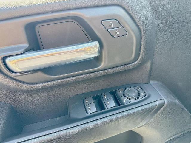 Photo of 2025 White GMC Sierra 3500