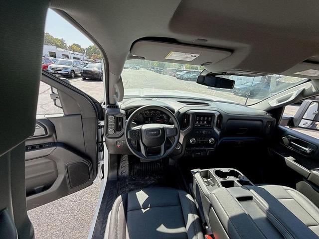 Photo of 2025 White GMC Sierra 3500