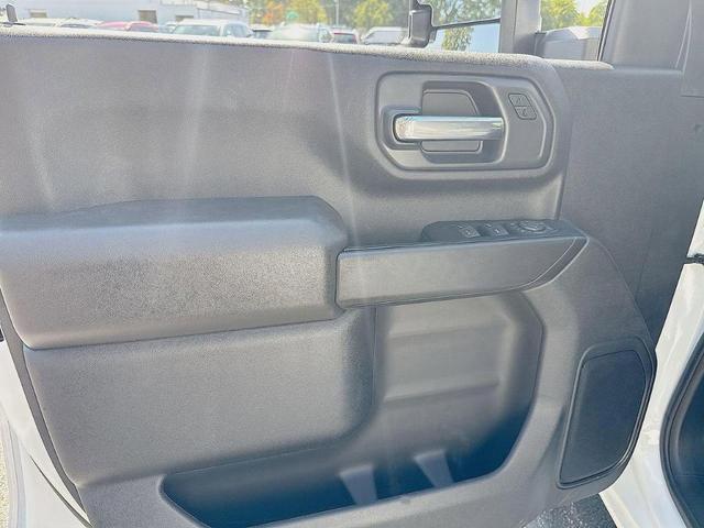 Photo of 2025 White GMC Sierra 3500