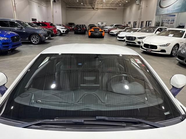 Photo of 2019 Stratus White Aston Martin Vantage