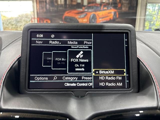 Photo of 2019 Stratus White Aston Martin Vantage