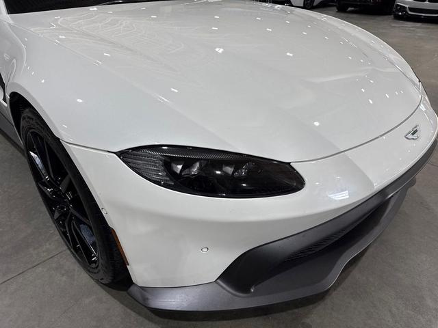 Photo of 2019 Stratus White Aston Martin Vantage