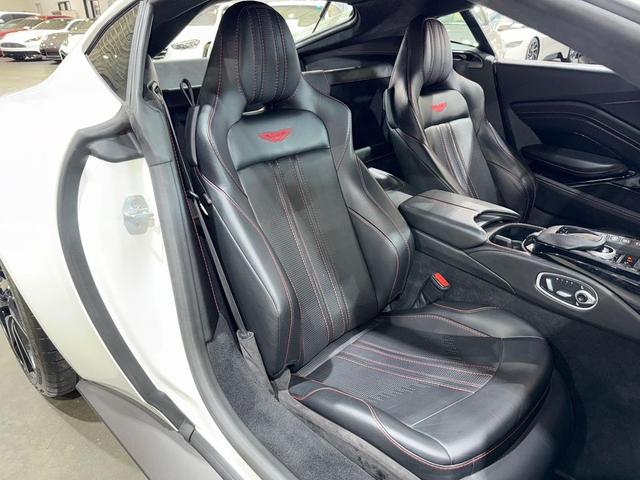 Photo of 2019 Stratus White Aston Martin Vantage