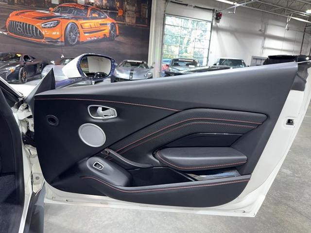 Photo of 2019 Stratus White Aston Martin Vantage