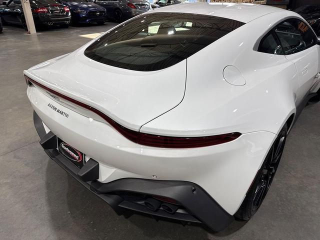 Photo of 2019 Stratus White Aston Martin Vantage