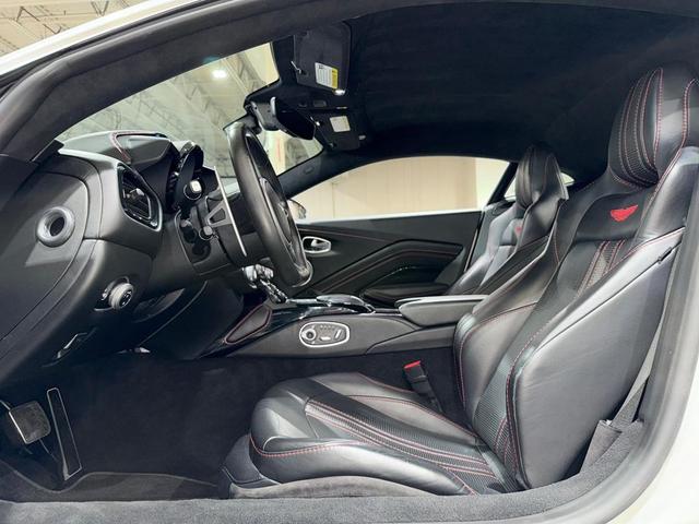 Photo of 2019 Stratus White Aston Martin Vantage