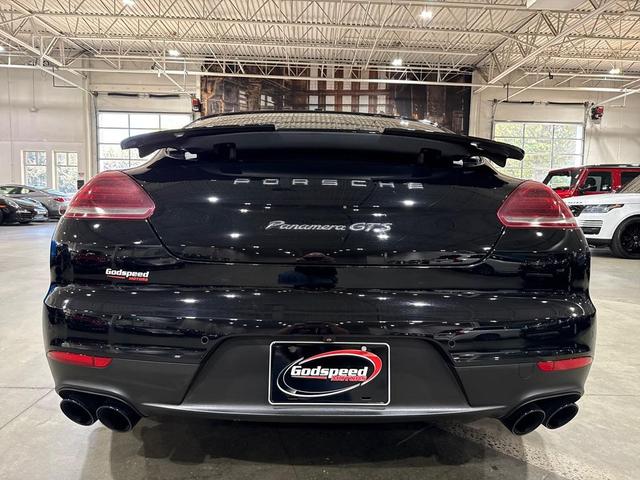 Photo of 2015 Carmine Red Porsche Panamera