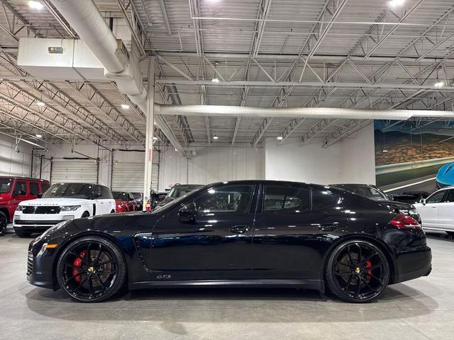 Photo of 2015 Carmine Red Porsche Panamera